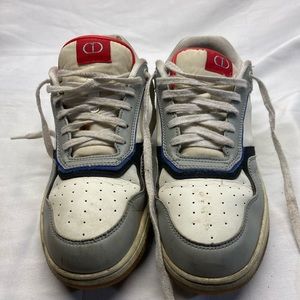 Dior sneakers sz10
